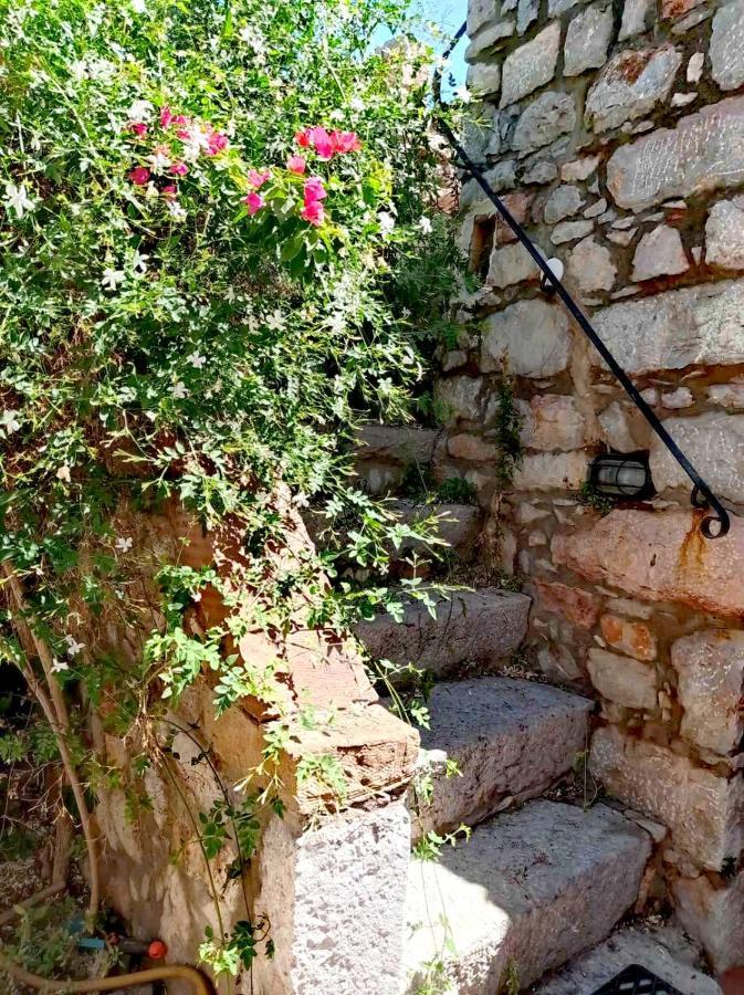 Traditional Stone House In Chios Villa Chios Island Eksteriør billede